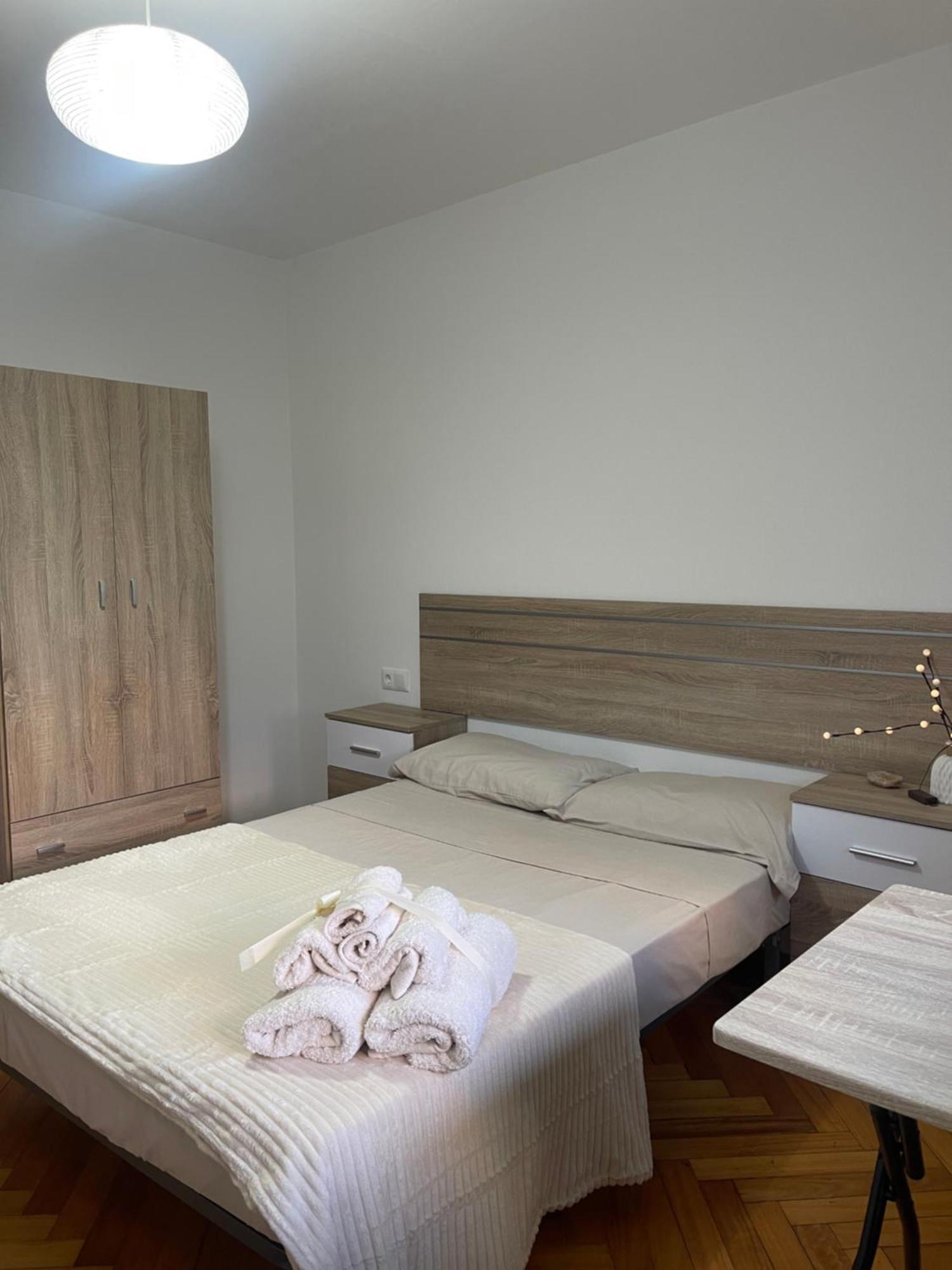ויגו Disfruta De Exclusiva Habitacion Privada, A 5 Minutos De La Playa מראה חיצוני תמונה
